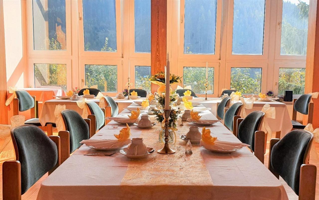 Waldhotel Feldbachtal Neuhaus am Rennweg Exterior foto